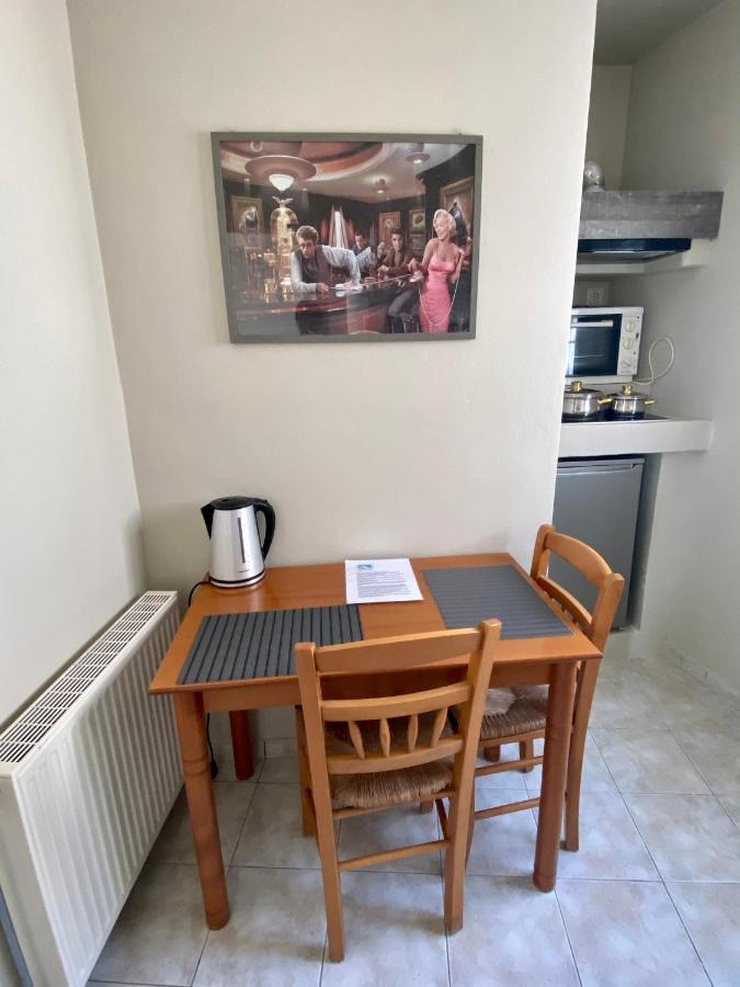 Pelagias Apartments Agia Efimia Luaran gambar