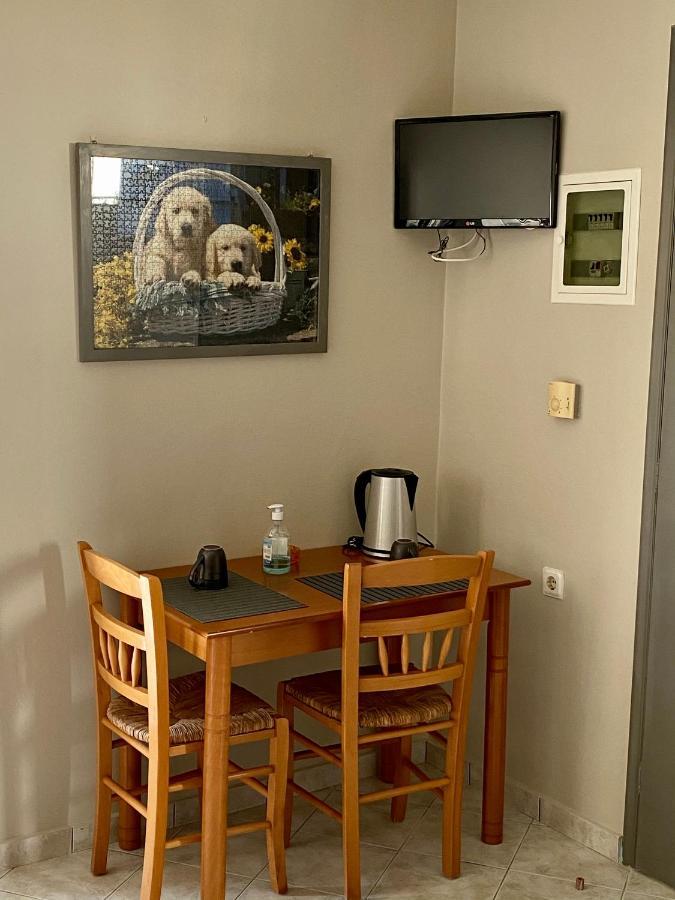 Pelagias Apartments Agia Efimia Luaran gambar